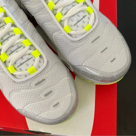 ✔️NIB✔️ NIKE Air Max Plus Retro Air Max Logo GS - Picture 5 of 12